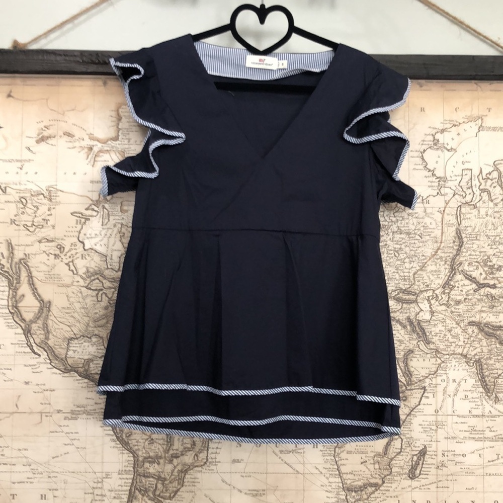 Vineyard Vines Navy Ruffle Peplum Top | Size M | Seersucker Trim - Picture 10 of 16